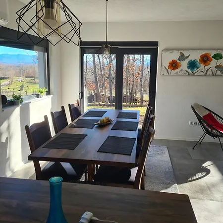 Aria Villa